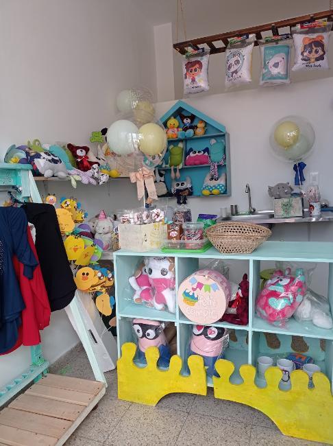 Emprende con nosotros una parte de Cositas Manuales se vende