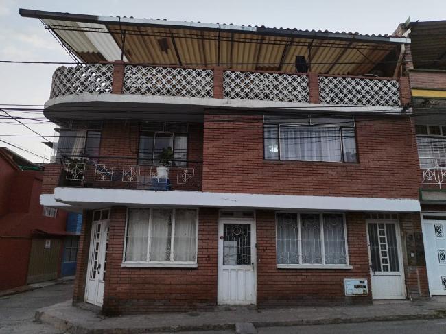 SE VENDE: CASA LOTE ESQUINERA  EN DUITAMA BOYACA  BARRIO SALESIANO                   A BARRIO SALESIANO   